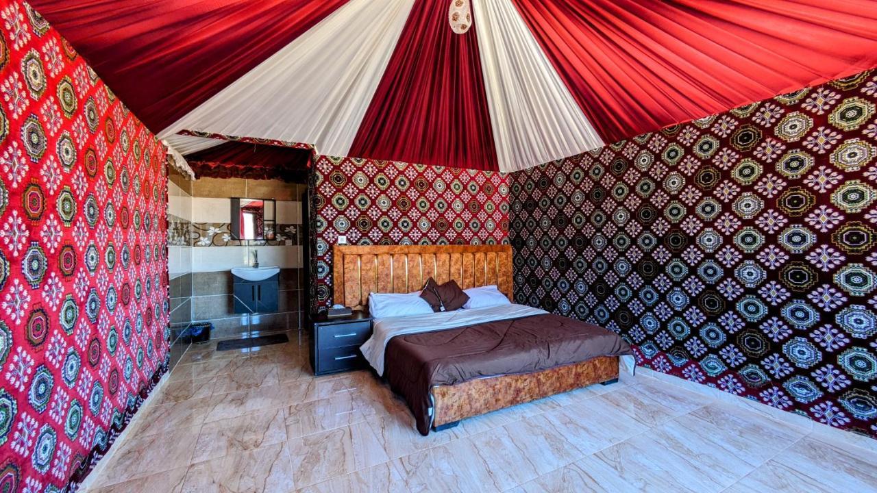 Whydesert Camp & Tours Wadi Rum Esterno foto